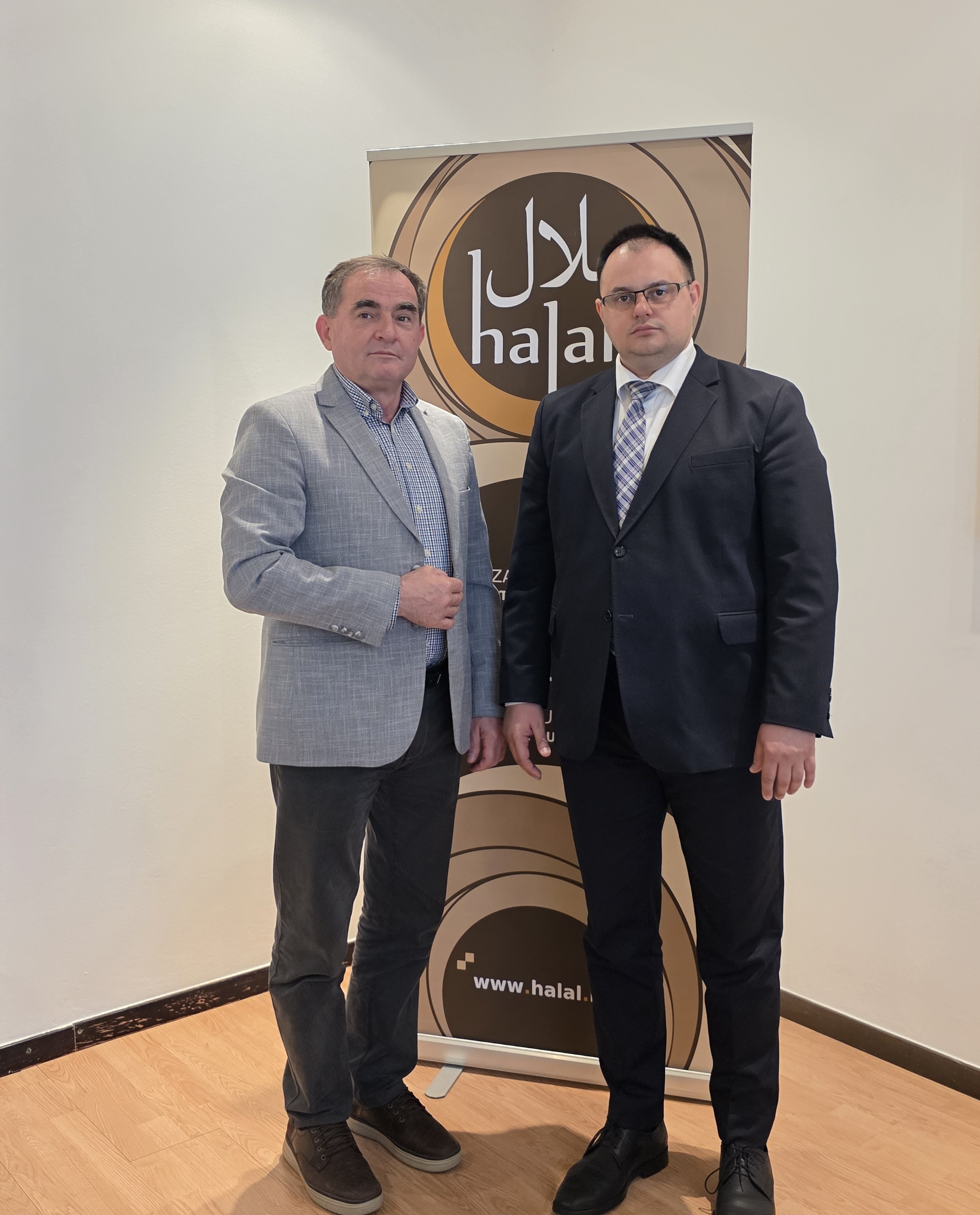 The President of the Assembly of the Islamic Community visited the Halal Quality Certification Center**